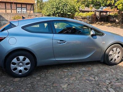 Opel Astra GTC