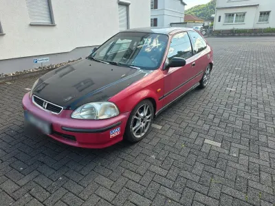 Gebraucht Honda Civic LS 114 PS (83 kW) 1998 Rot Limousine