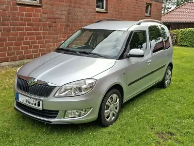 Gebraucht Skoda Roomster 86 PS (63 kW) 2012 Silber Van / Kleinbus