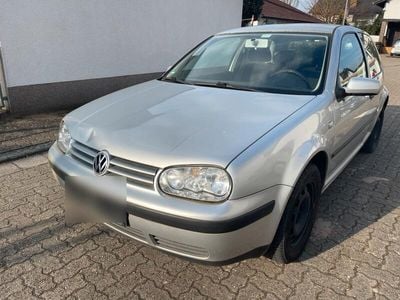 VW Golf IV