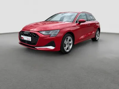 Gebraucht Audi A3 Advanced Plus 150 PS (110 kW) 2025 Progressivrot metallic Limousine