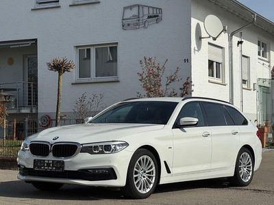 Gebraucht BMW 520 Sport Line 190 PS (139 kW) 2017 Weiß Kombi