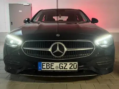 Gebraucht Mercedes C180 170 PS (125 kW) 2022 Schwarz Limousine