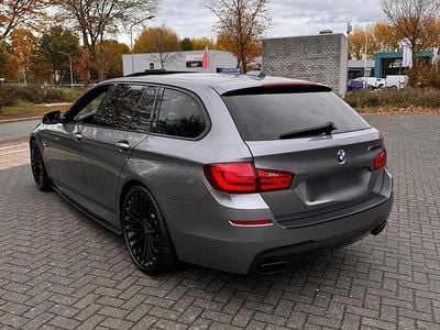 BMW M550