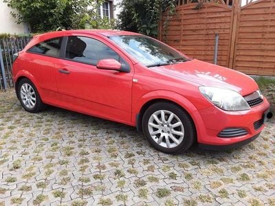 Opel Astra GTC