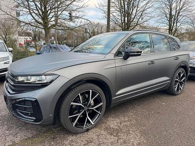 Gebraucht VW Touareg R-line 286 PS (210 kW) 2025 Grau SUV