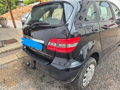 Mercedes B150
