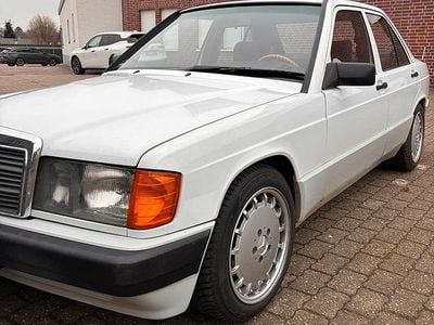 Gebraucht Mercedes 190 108 PS (79 kW) 1992 Weiß Limousine
