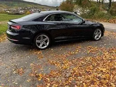 Używany Audi A5 S-Line 140 KM (102 kW) 2018 Niebieski Coupe