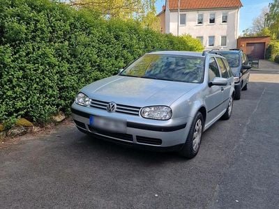 Używany VW Golf IV 102 KM (75 kW) 2004 Szary Kombi