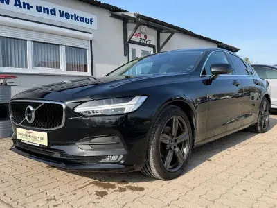 Gebraucht Volvo S90 Momentum 190 PS (139 kW) 2017 Schwarz Limousine