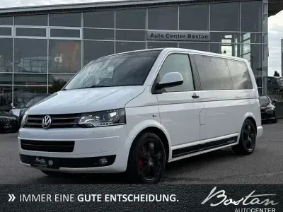 Gebraucht VW Multivan Edition 118 PS (86 kW) 2012 Weiss Van / Kleinbus