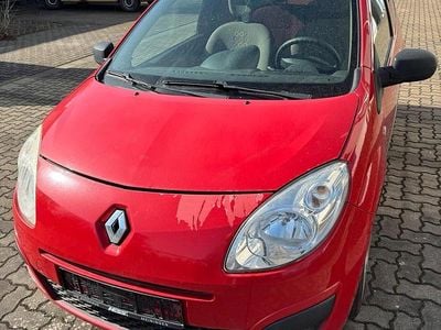 Gebraucht Renault Twingo 58 PS (42 kW) 2011 Rot Kleinwagen