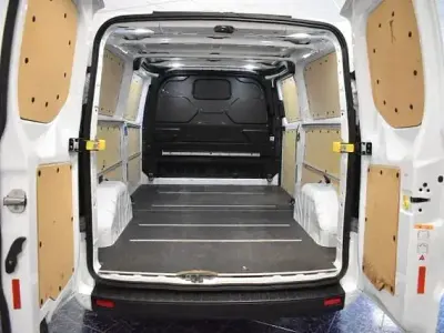 Gebraucht Ford Transit Custom 131 PS (96 kW) 2022 Weiß Van / Kleinbus
