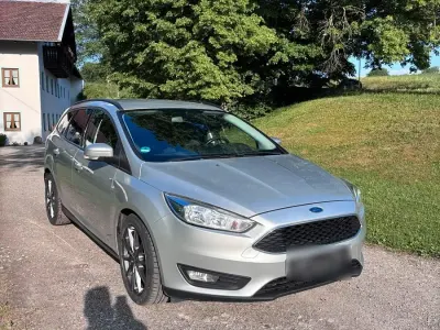 Gebraucht Ford Focus 150 PS (110 kW) 2015 Silber Kombi