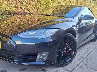 Second-hand Tesla Model S Performance 514 kW (700 CP) 2015 Negru Hatchback