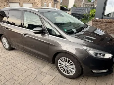 Gebraucht Ford Galaxy Titanium 179 PS (131 kW) 2018 Grau Van / Kleinbus