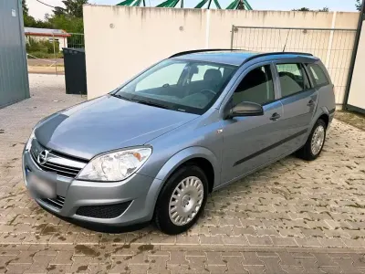 Gebraucht Opel Astra 115 PS (84 kW) 2006 Silber Kombi