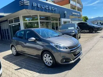 Gebraucht Peugeot 208 Active 82 PS (60 kW) 2018 Grau Kleinwagen