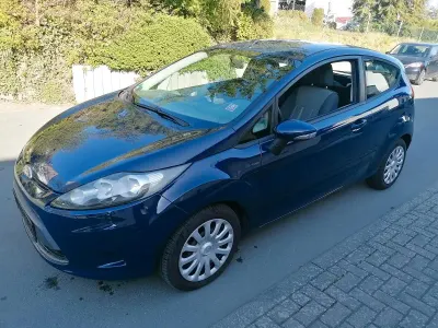 Gebraucht Ford Fiesta 60 PS (44 kW) 2008 Blau Kleinwagen