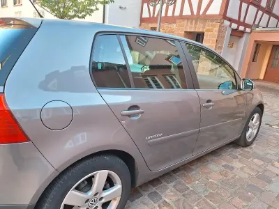 Gebraucht VW Golf VI 105 PS (77 kW) 2008 Andere farben Kleinwagen