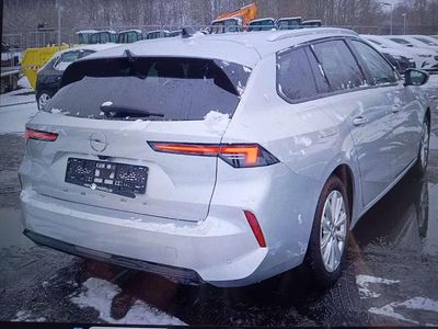 Gebraucht Opel Astra Elegance 131 PS (96 kW) 2024 Silber Kombi