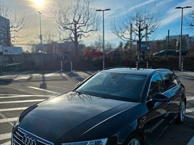 Schwarz Gebraucht 2019 Audi A4 Ambiente Kombi | 22.500 € (Guter Preis)