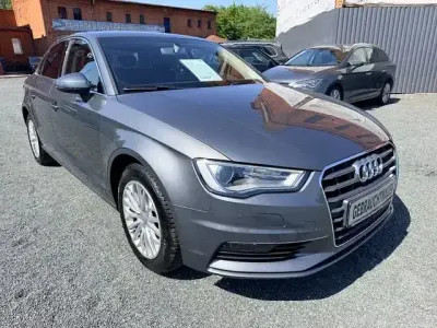 Gebraucht Audi A3 Ambiente 125 PS (91 kW) 2016 Grau Limousine