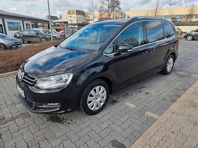 Schwarz Gebraucht 2015 VW Sharan Comfortline Van / Kleinbus | 19.300 € (Guter Preis)