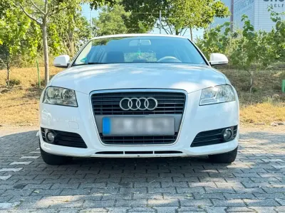 Gebraucht Audi A3 125 PS (91 kW) 2009 Weiß Kleinwagen