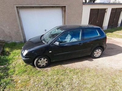 Gebraucht VW Polo 60 PS (44 kW) 2004 Schwarz Kleinwagen