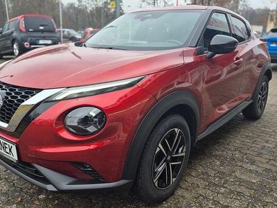 Neu Nissan Juke N-Connecta 114 PS (83 kW) 2025 Rot SUV