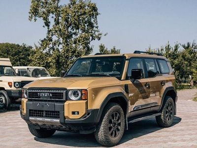 Neu Toyota Prado Edition 280 PS (205 kW) 2025 Beige SUV