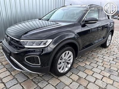 Neu VW T-Roc IQ Drive 150 PS (110 kW) 2026 SUV