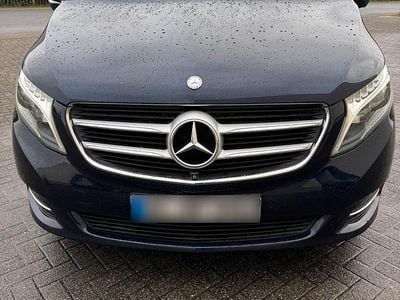 Gebraucht Mercedes V250 190 PS (139 kW) 2015 Blau Van / Kleinbus
