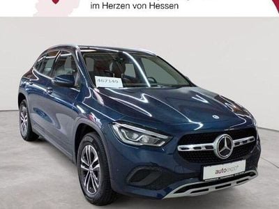 Gebraucht Mercedes GLA180 Style 116 PS (85 kW) 2023 Denimblau metallic SUV