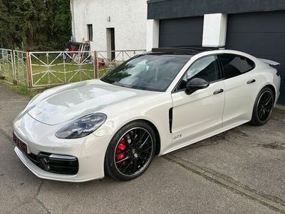 gebraucht Porsche Panamera GTS 21" SportDesign Panoramadach BOSE