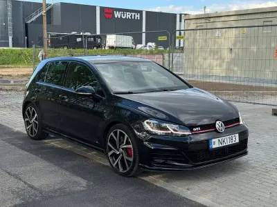 Gebraucht VW Golf VII GTI 245 PS (180 kW) 2019 Schwarz Limousine