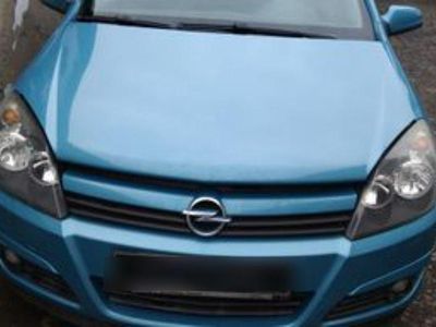 Gebraucht Opel Astra 105 PS (77 kW) 2005 Blau Kleinwagen