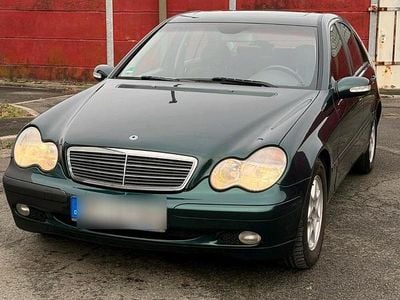 Mercedes C220