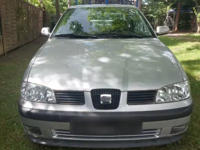 Gebraucht Seat Cordoba 101 PS (74 kW) 2000 Grau Limousine