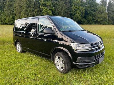 Second-hand VW Multivan Trendline 150 CP (110 kW) 2018 Negru Monovolum