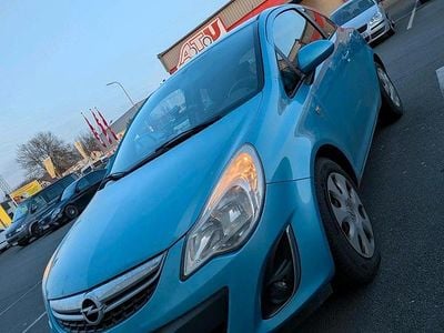 Blau Gebraucht 2011 Opel Corsa Satellite Kleinwagen | 2.050 € (Guter Preis)