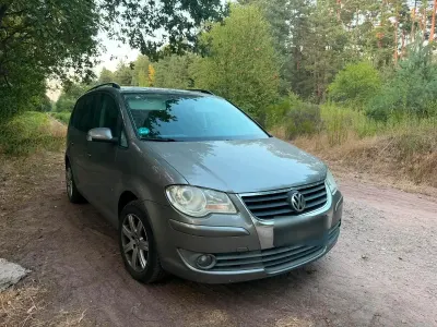 Gebraucht VW Touran 140 PS (102 kW) 2007 Grau Van / Kleinbus