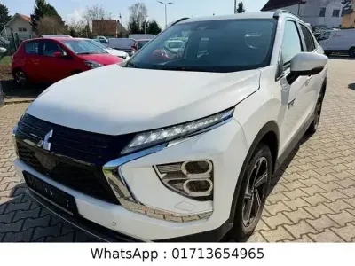 Używany Mitsubishi Eclipse Cross Plus 162 KM (119 kW) 2022 Biały SUV