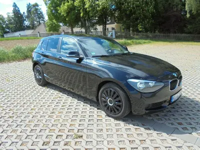 Gebraucht BMW 114 102 PS (75 kW) 2012 Schwarz Kleinwagen