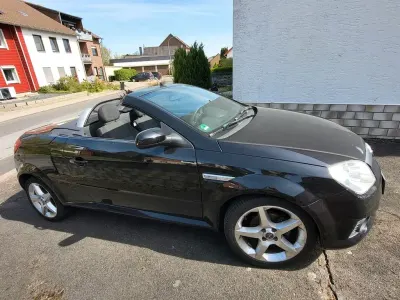 Gebraucht Opel Tigra Sport 90 PS (66 kW) 2005 Schwarz Cabrio