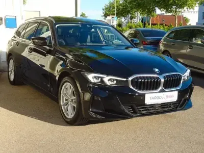 Gebraucht BMW 318 Sport Line 156 PS (114 kW) 2023 Schwarz ii Kombi