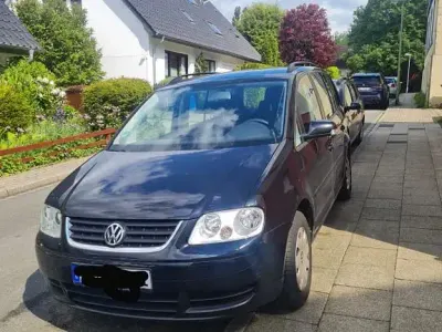 Gebraucht VW Touran Conceptline 109 PS (80 kW) 2006 Schwarz Van / Kleinbus