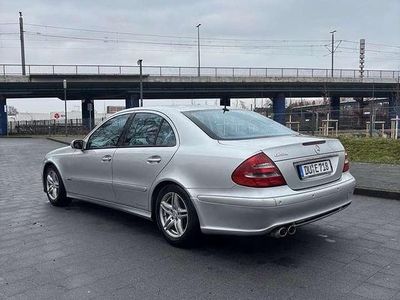 Gebraucht Mercedes E220 Avantgarde 150 PS (110 kW) 2004 Limousine